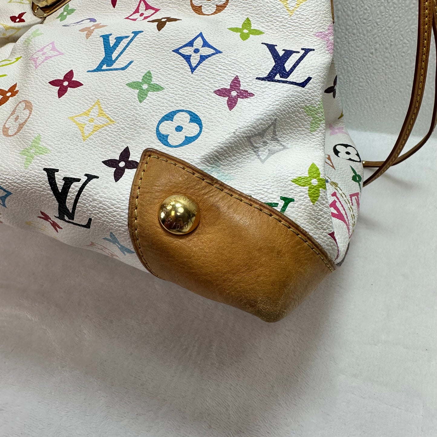 Handbag Luxury Designer By Louis Vuitton, Size: Large