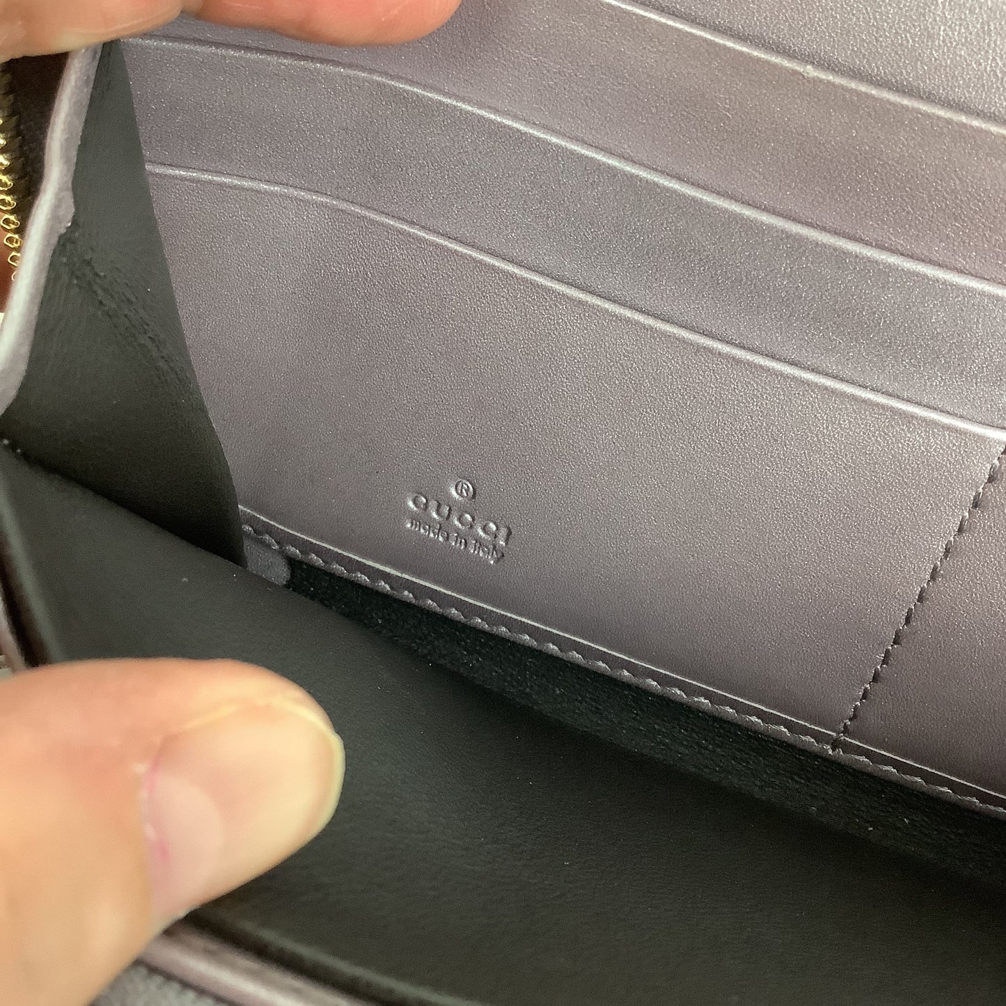 Wallet Luxury Designer By Gucci, Size: Medium