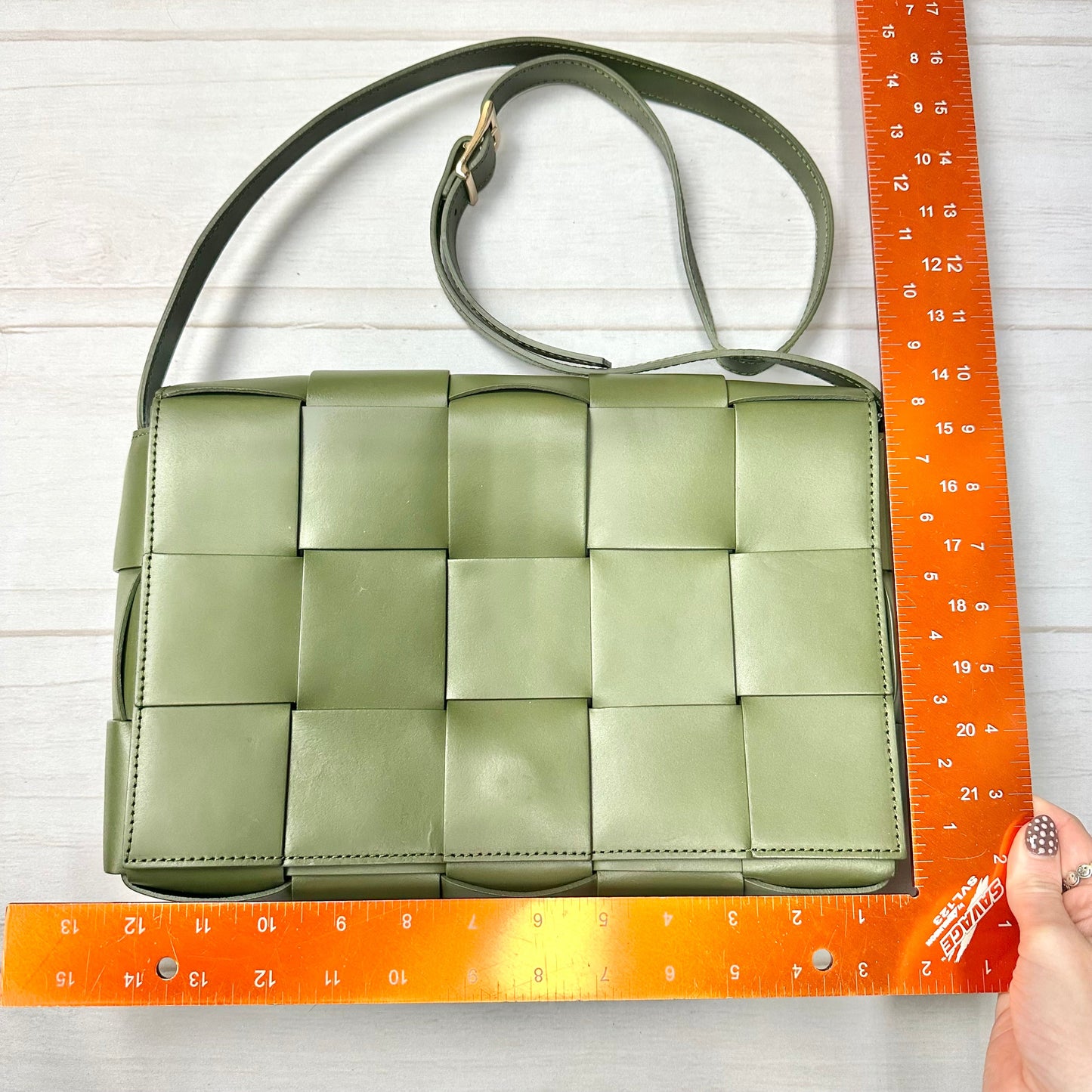 Crossbody Leather By Valentina Fiore Size: Large
