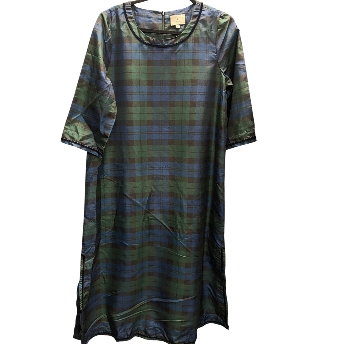 Dress Casual Midi By Tuckernuck In Plaid Pattern, Size: M
