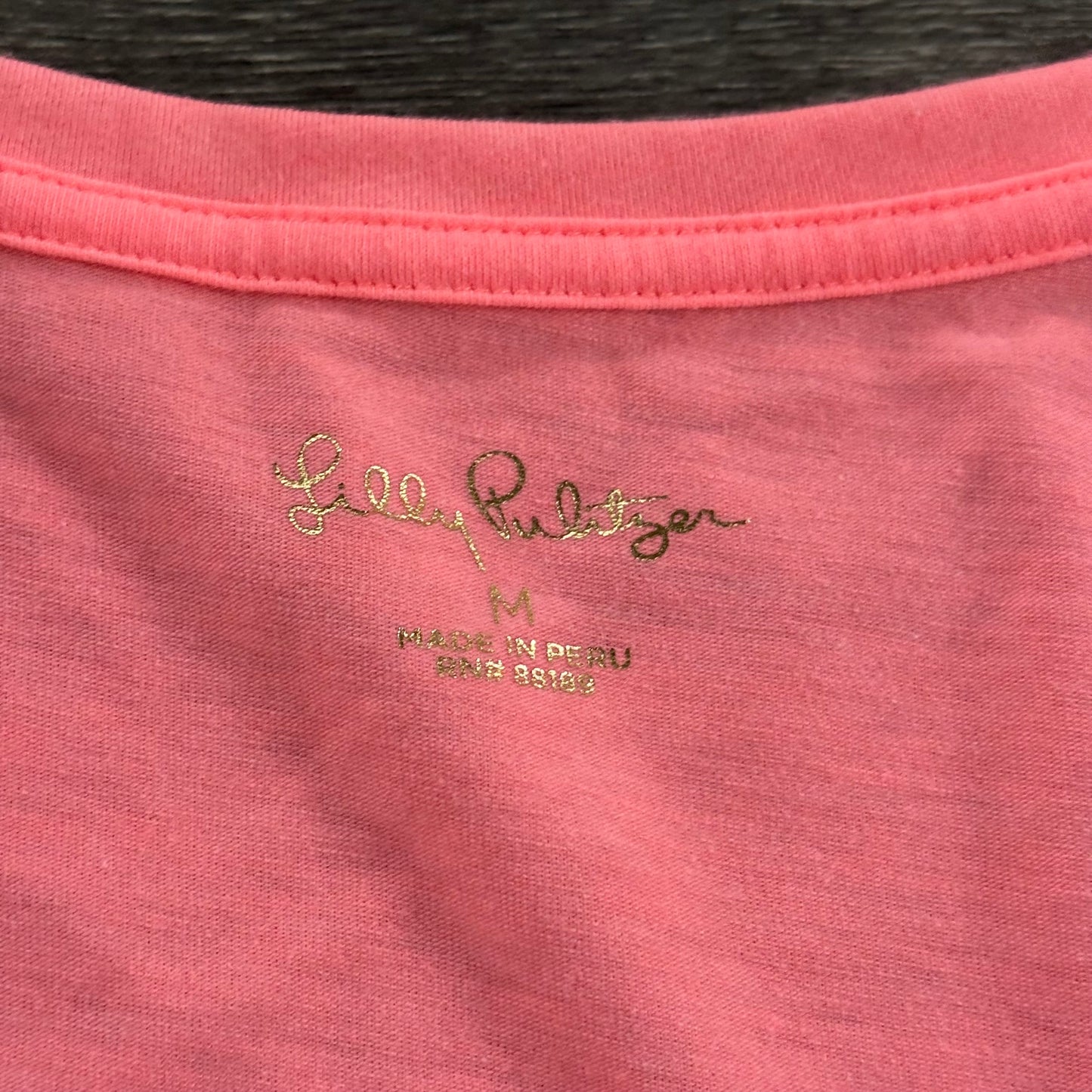 Top Short Sleeve Designer By Lilly Pulitzer In Pink, Size: M