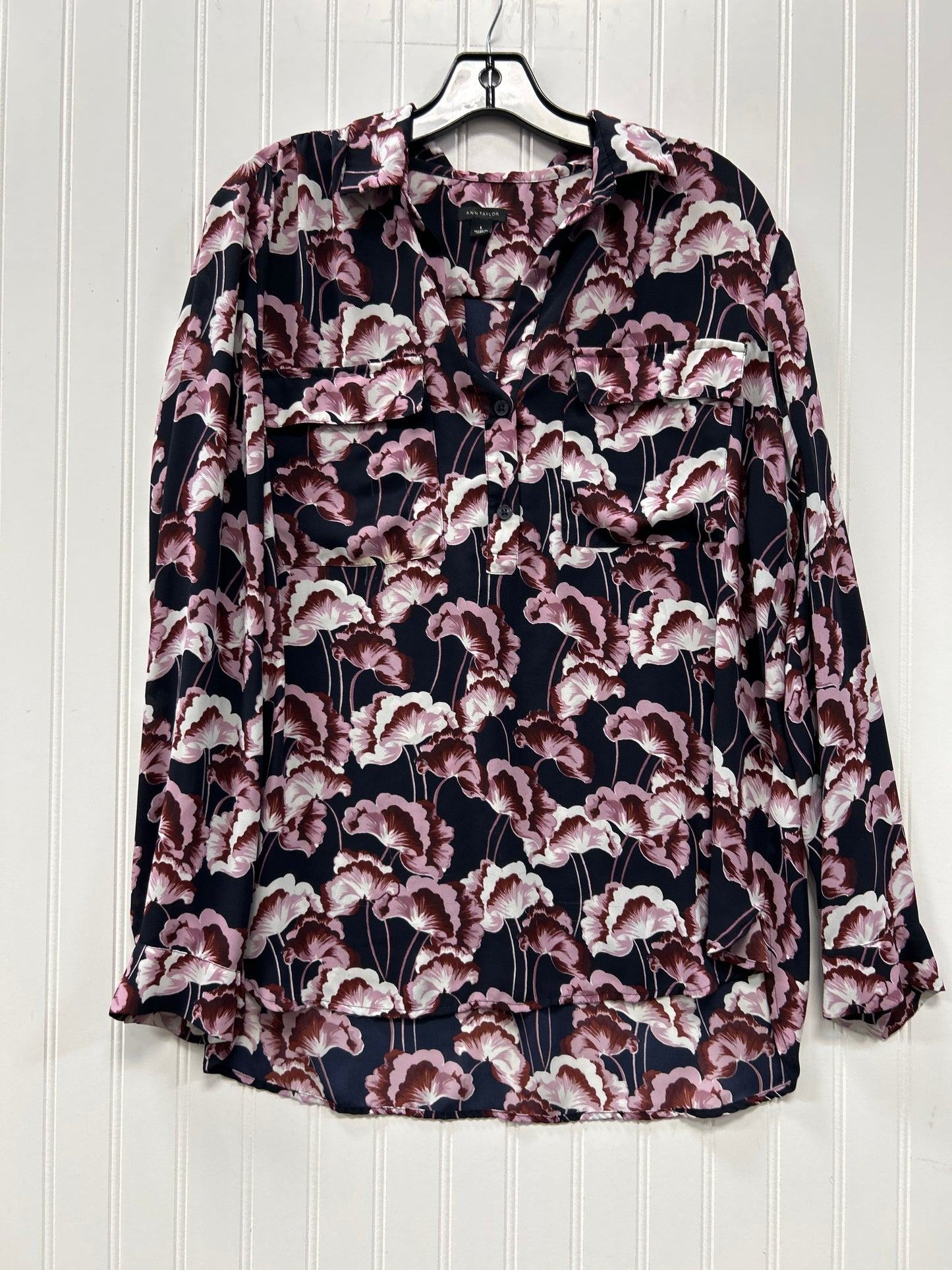 Top Ls By Ann Taylor In Navy, Size:L