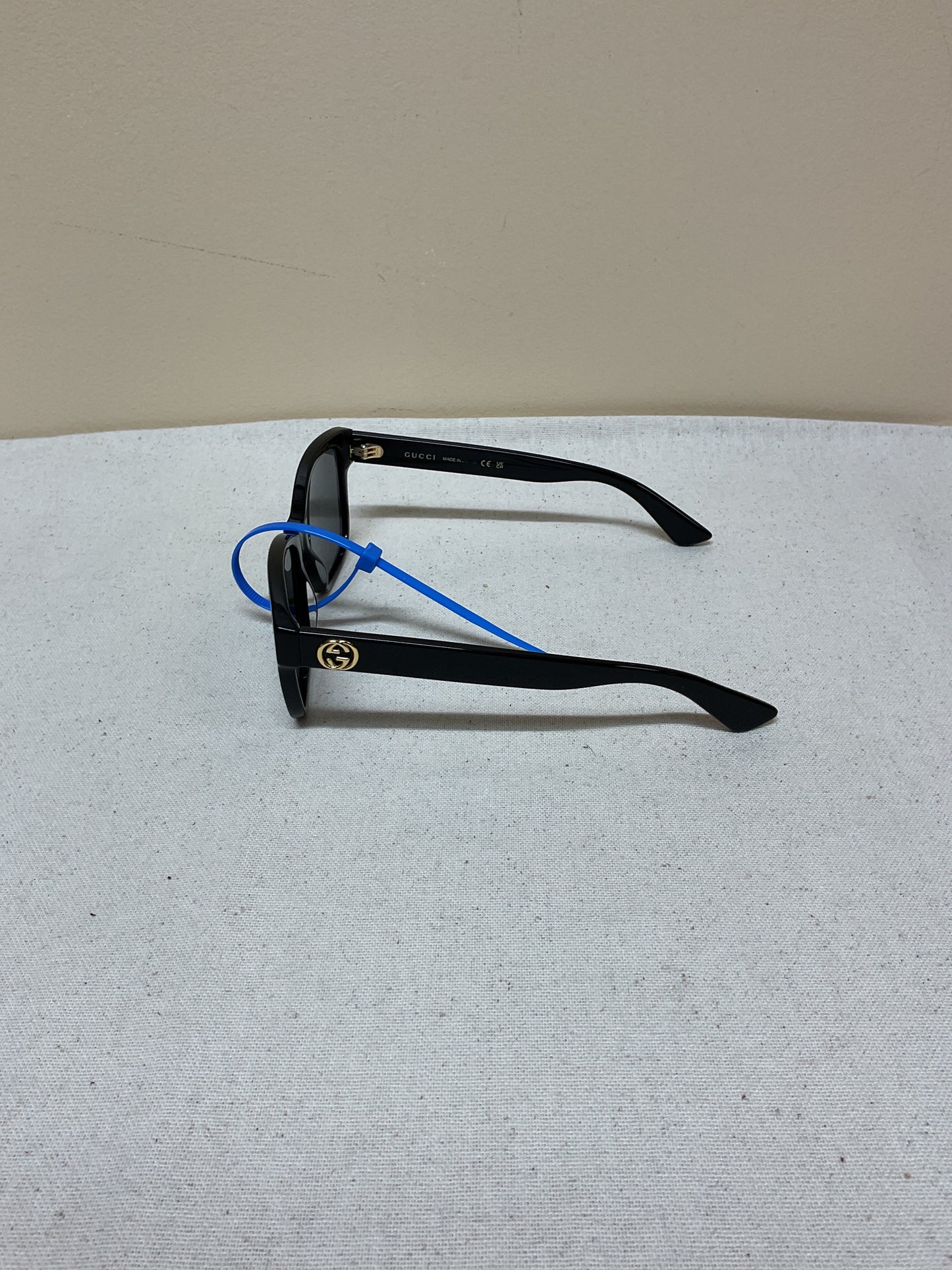 Sunglasses Luxury Designer By Gucci In Black