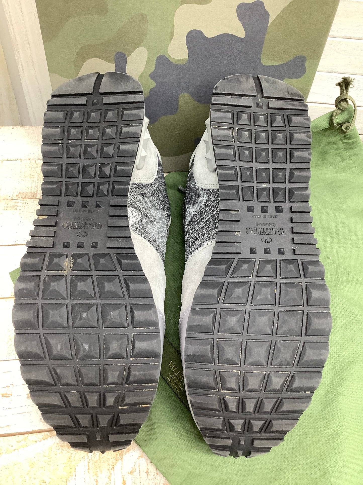 Shoes Designer By Valentino  Size: 6.5