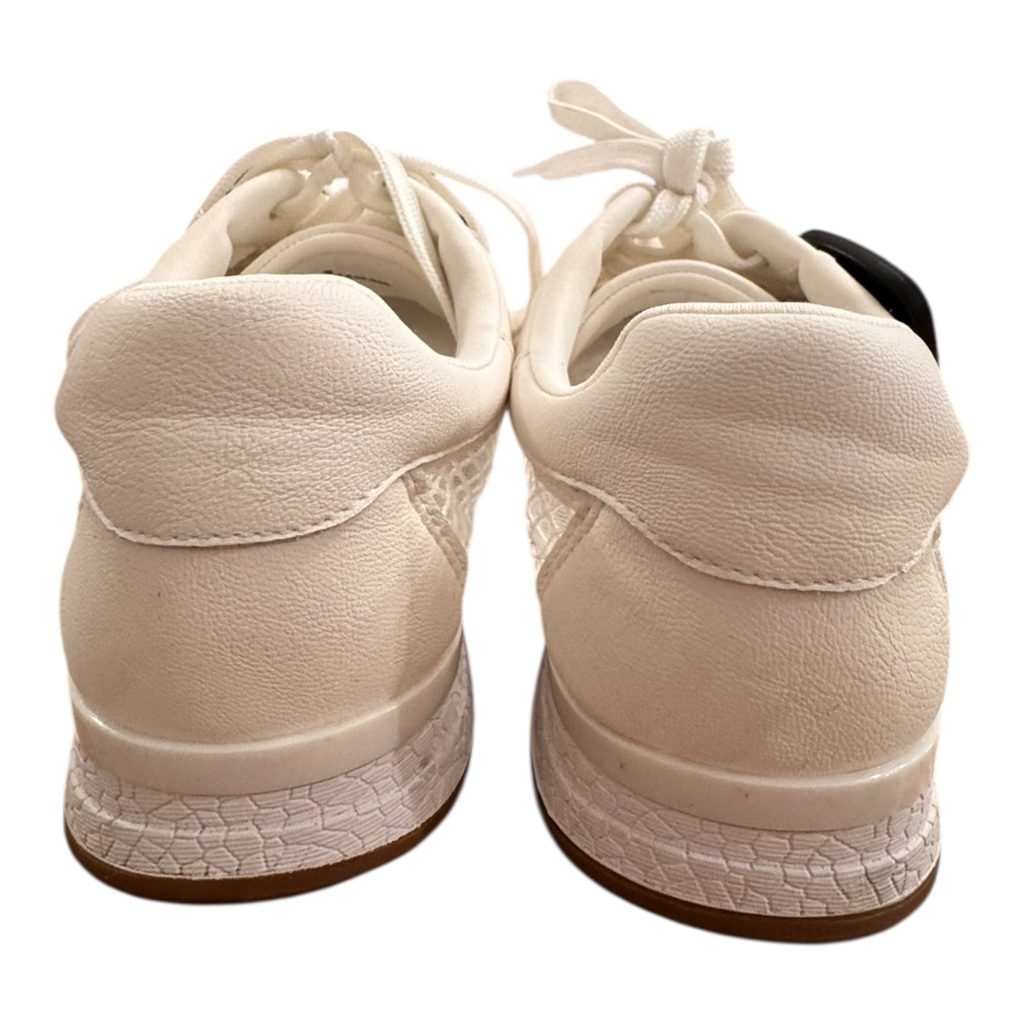 Shoes Athletic By Dolce Vita In White, Size:9