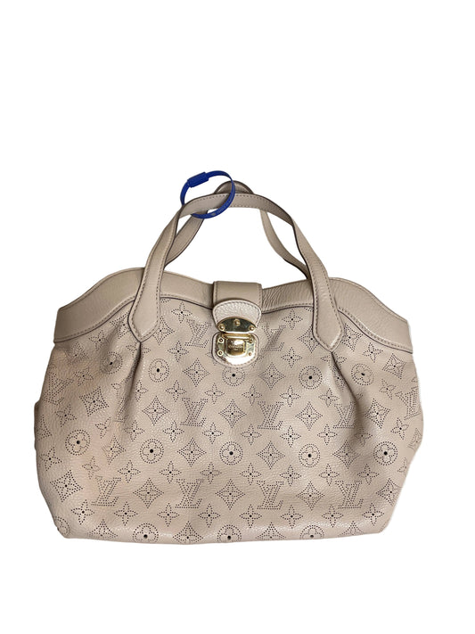 Handbag Luxury Designer By Louis Vuitton In Tan, Size:Large