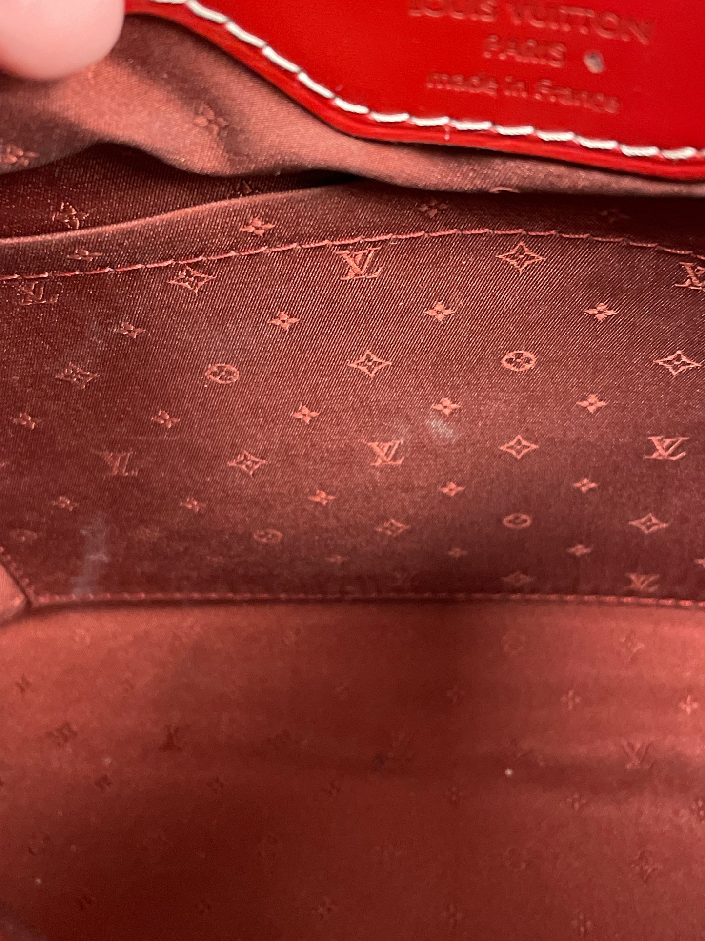 Handbag Luxury Designer By Louis Vuitton, Size: Medium