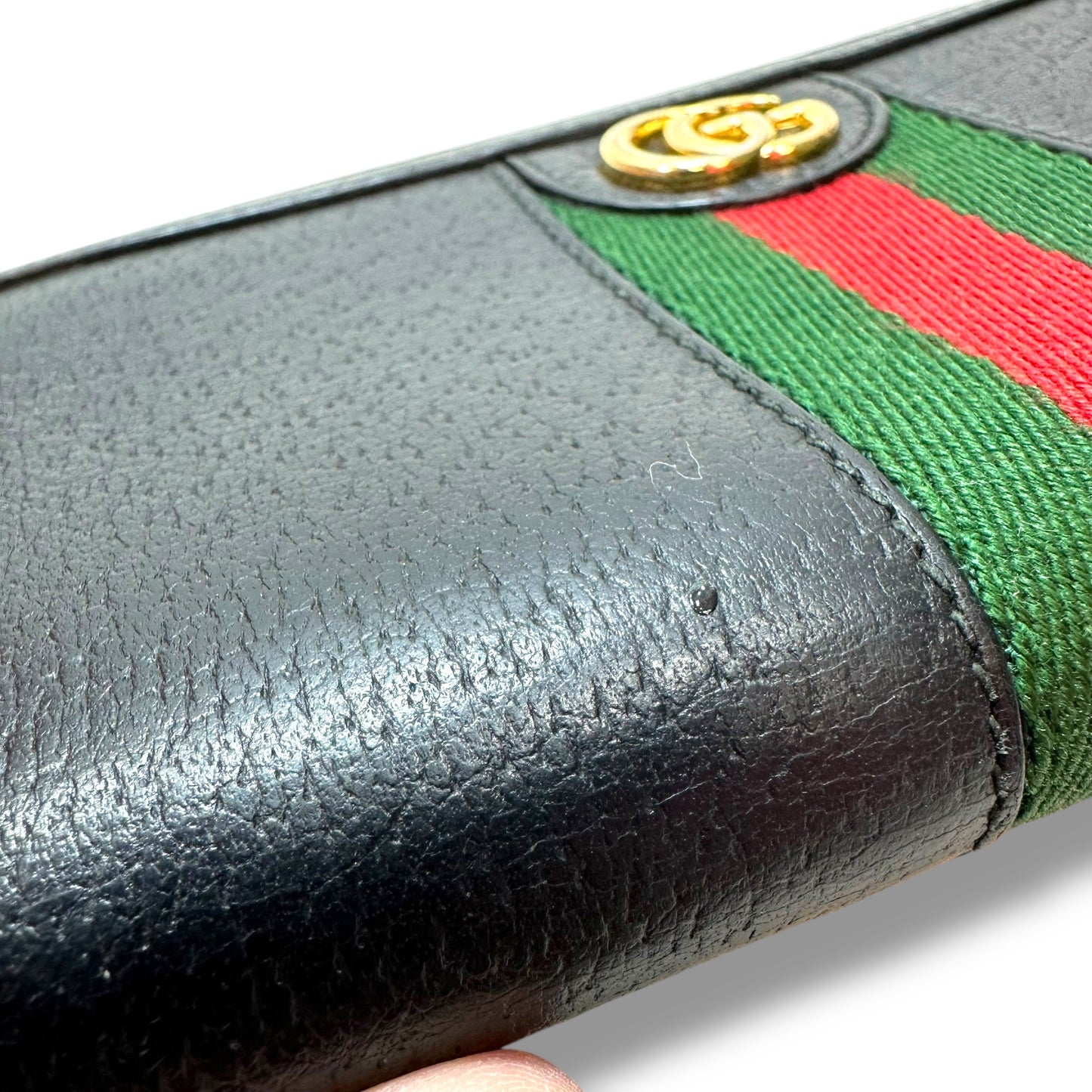 Wallet Luxury Designer By Gucci, Size: Medium