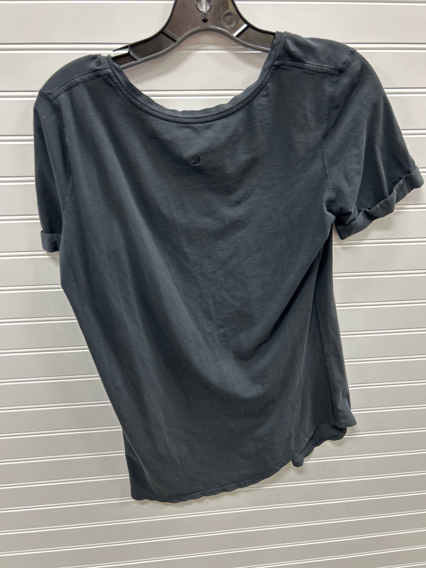Athletic Top Ss By Lululemon In Black, Size:8