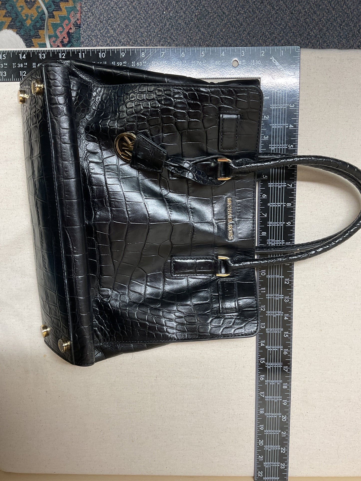 Handbag Designer By Michael Kors In Black, Size:Medium