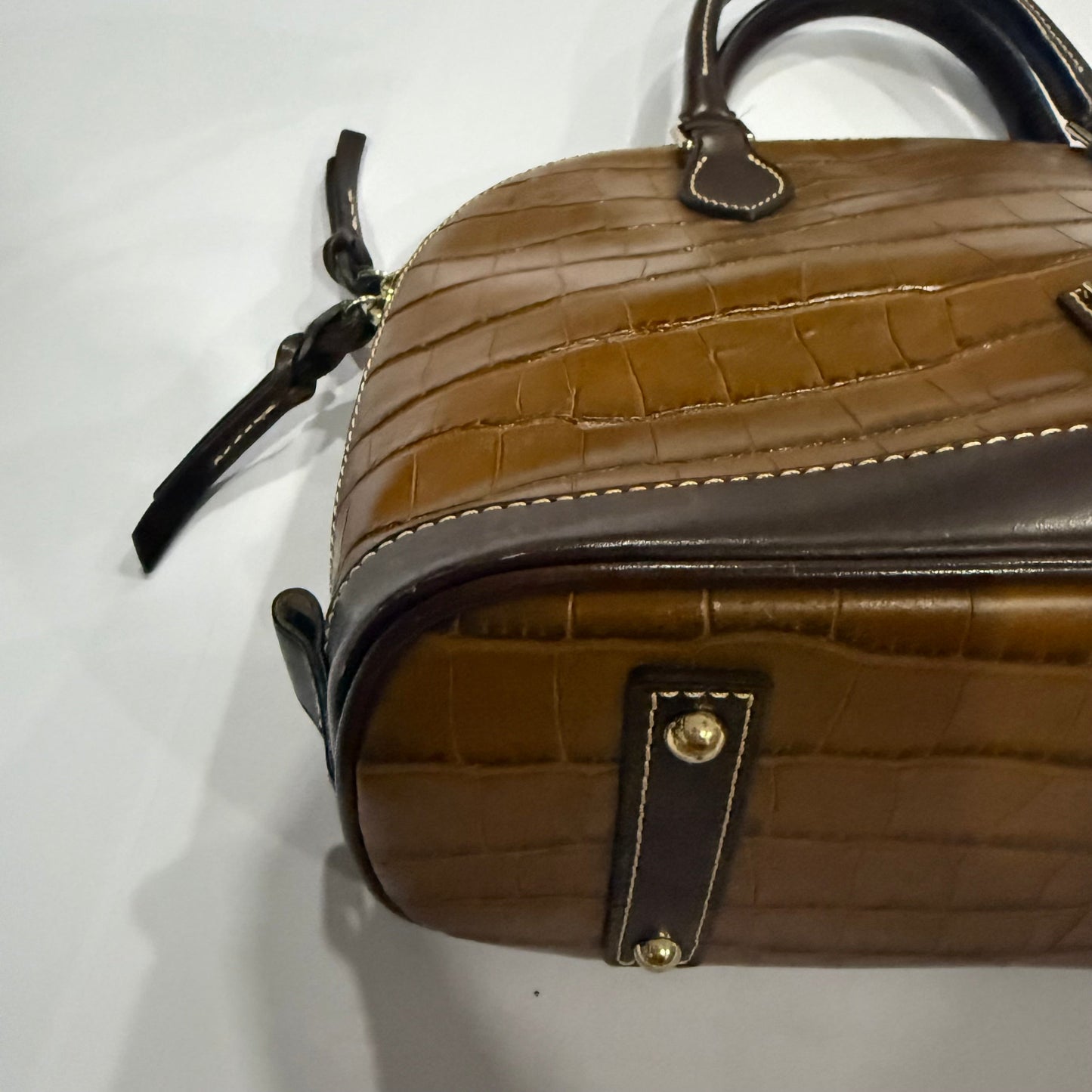 Handbag Designer By Dooney And Bourke, Size: Medium