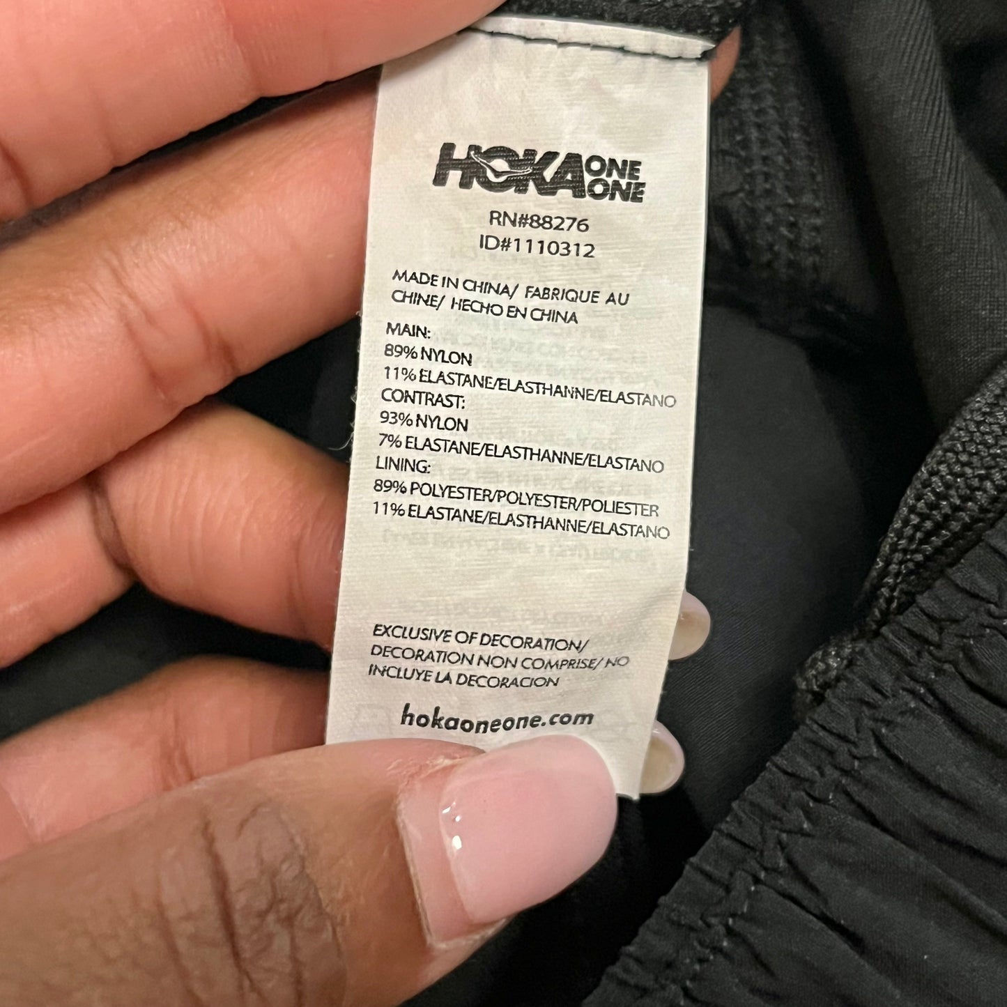 Athletic Shorts By Hoka In Black, Size: S