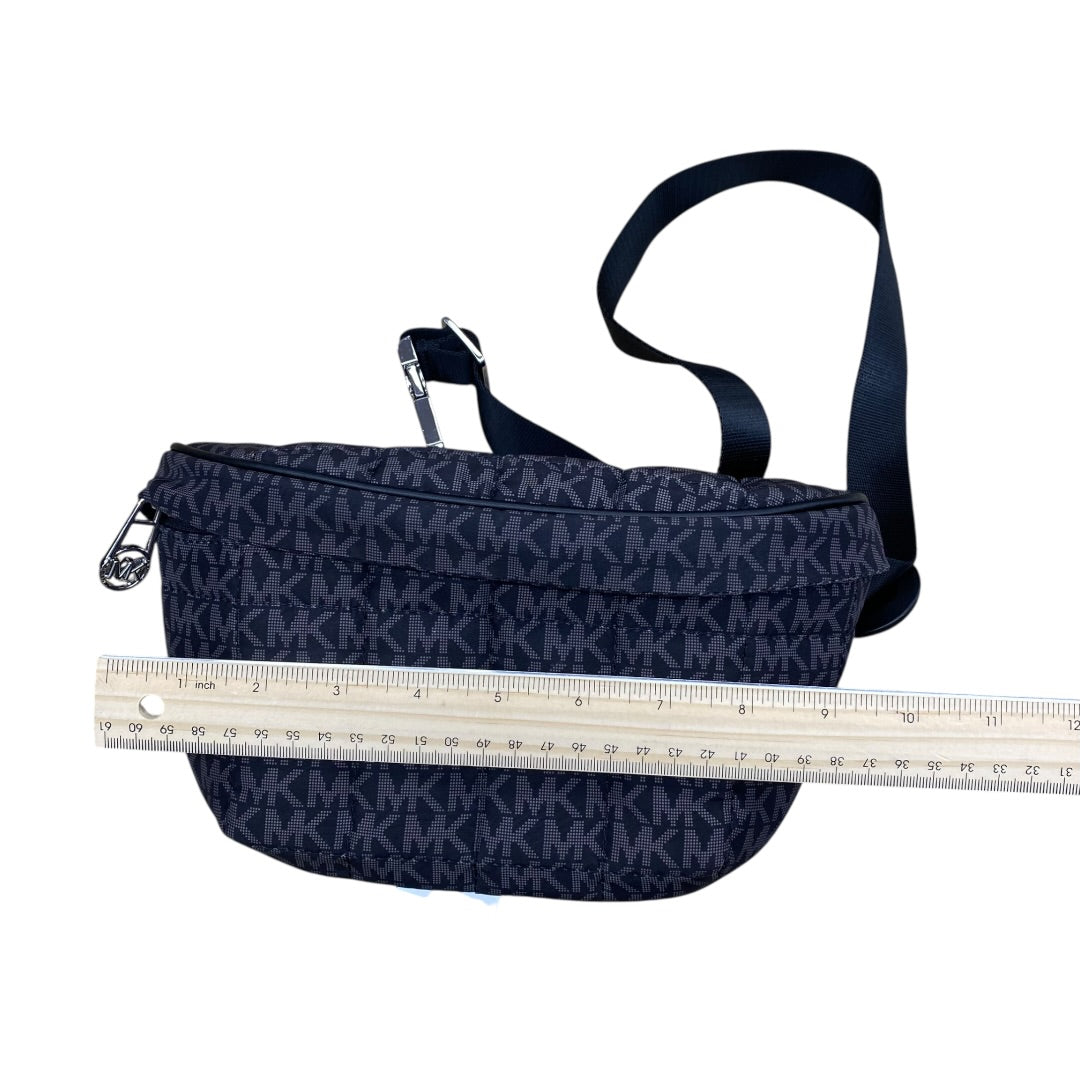 Belt Bag Designer By Michael Kors In Black & Grey, Size:Small