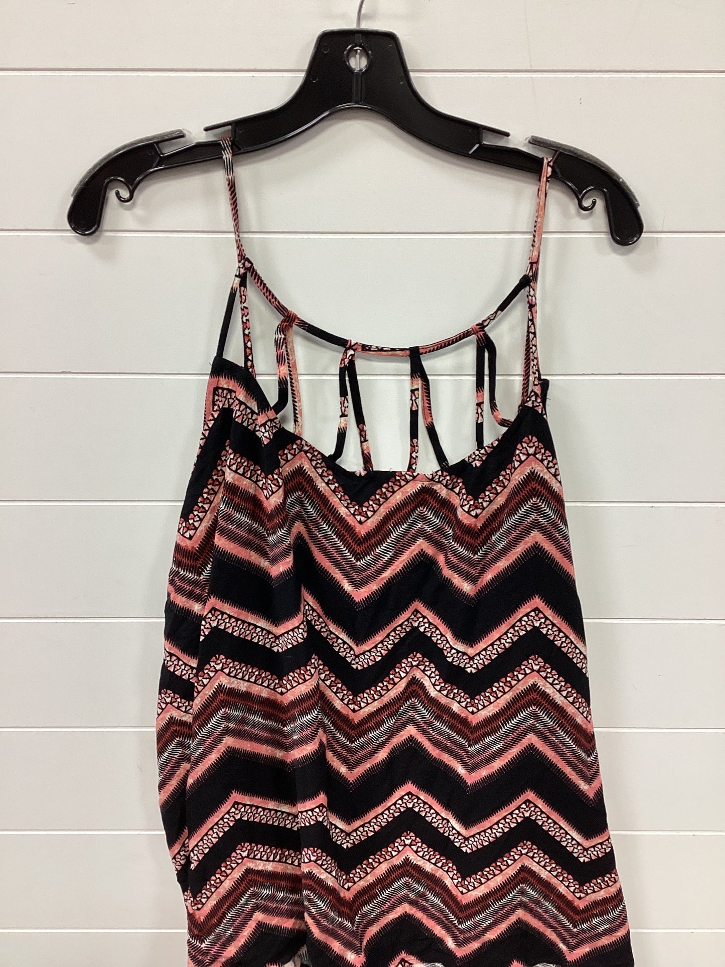 Top Sleeveless By Maurices In Black, Size:4X
