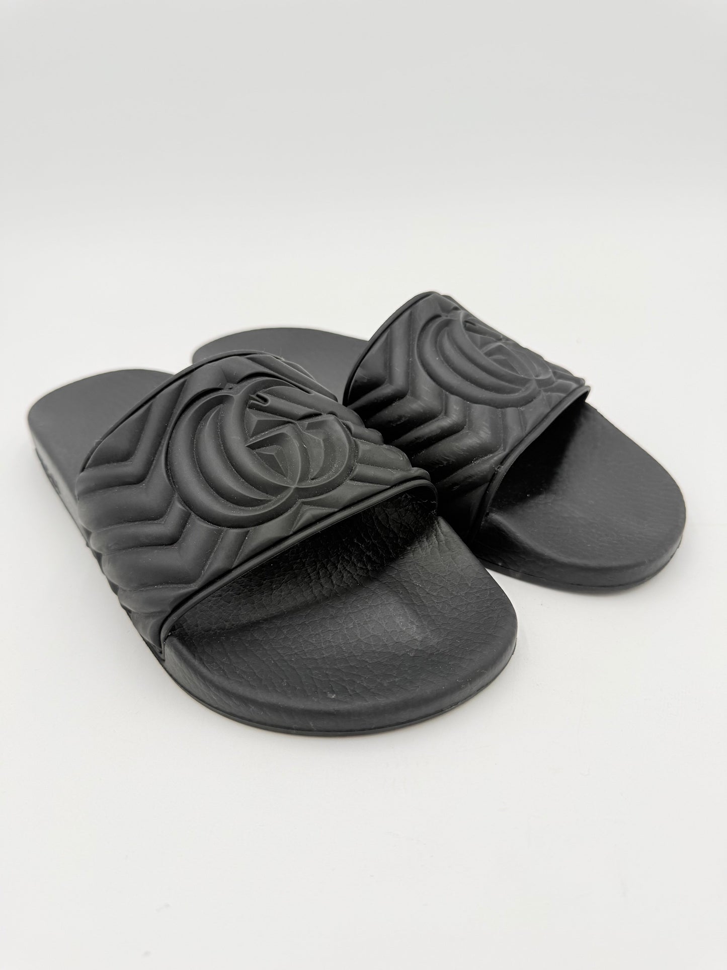 Sandals Luxury Designer By Gucci In Black, Size:8.5