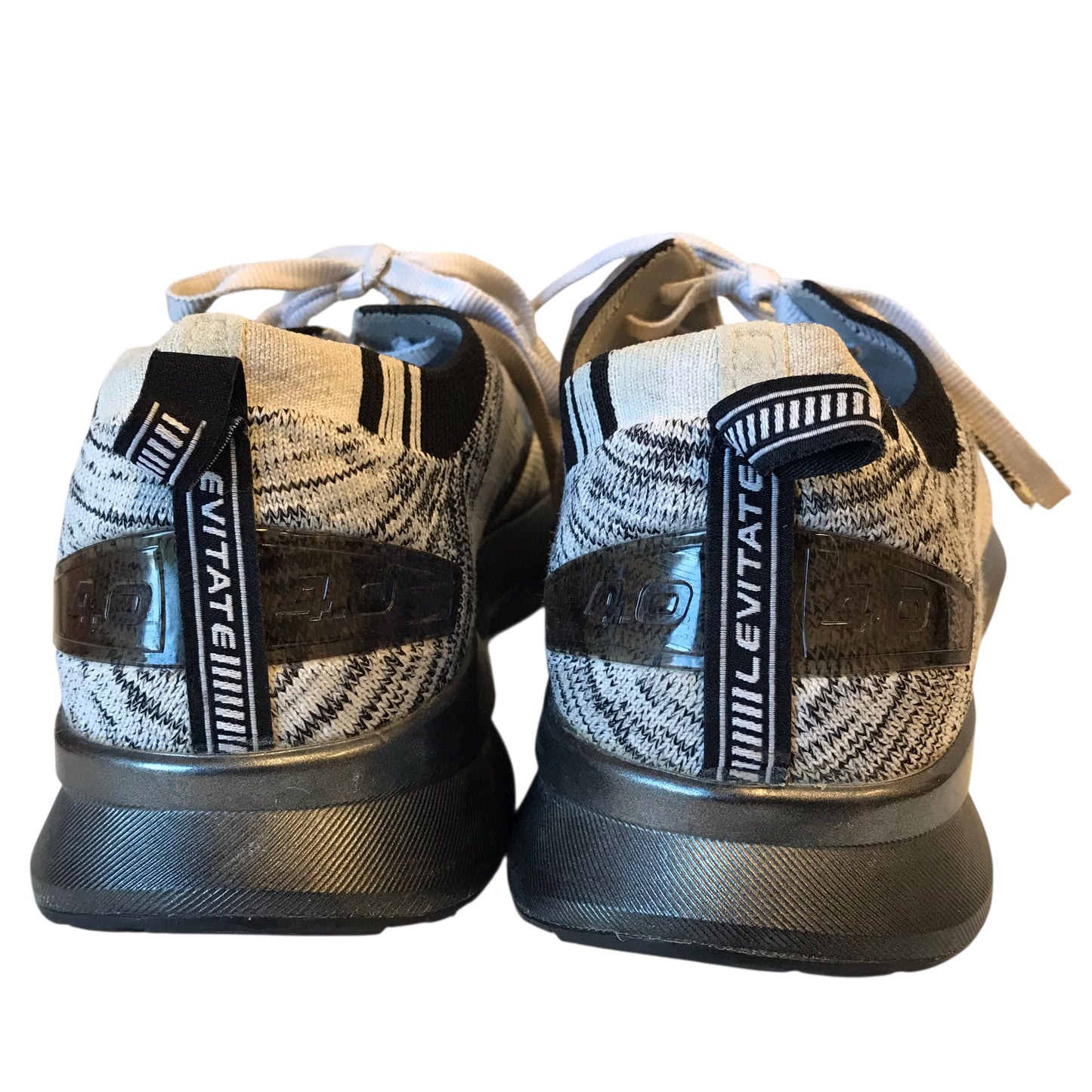 Shoes Athletic By Brooks In Black & White, Size:9.5