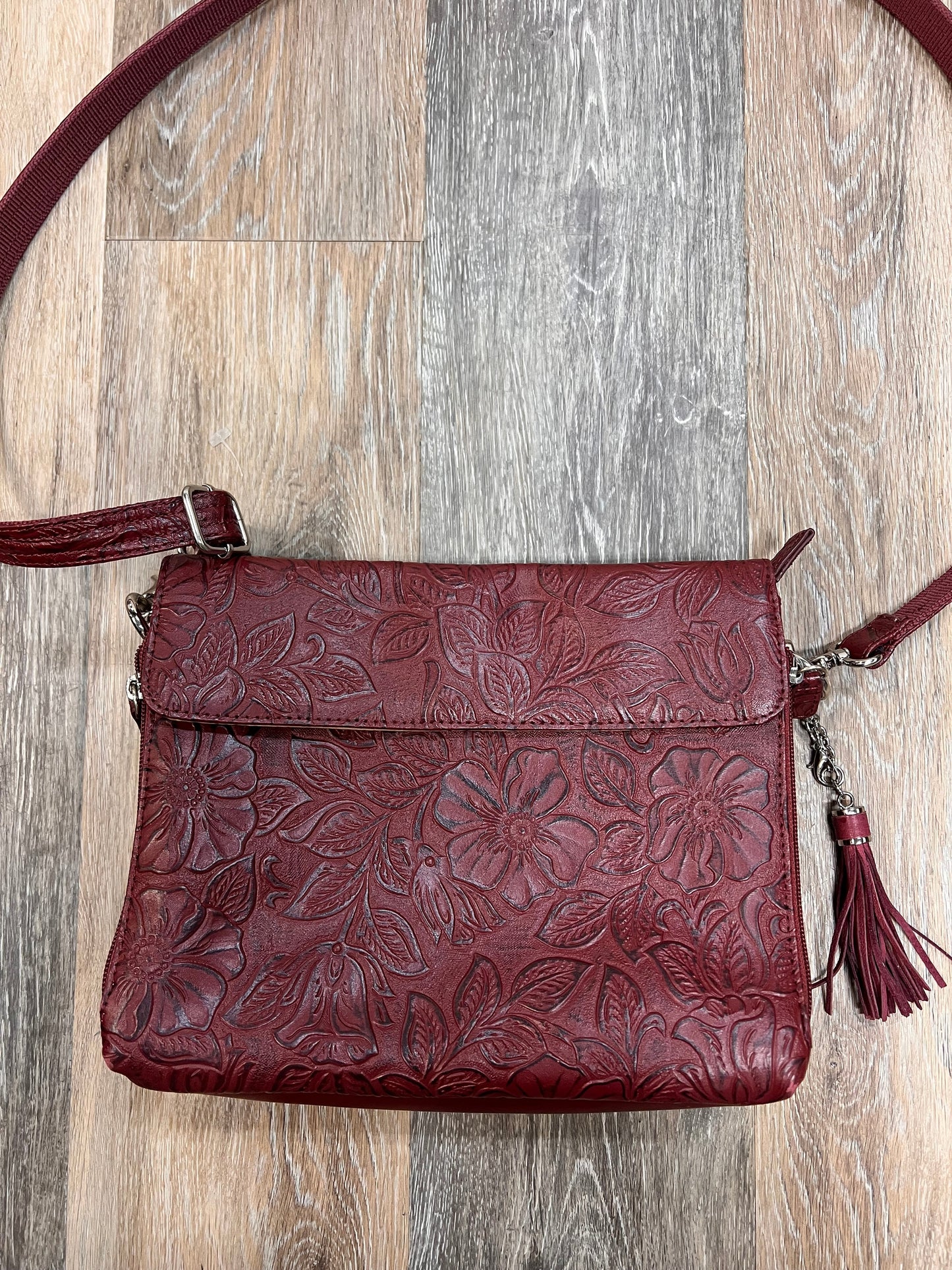 CROSSBODY LEATHER by Gun Tote’n Mamas In RED, Size: MEDIUM