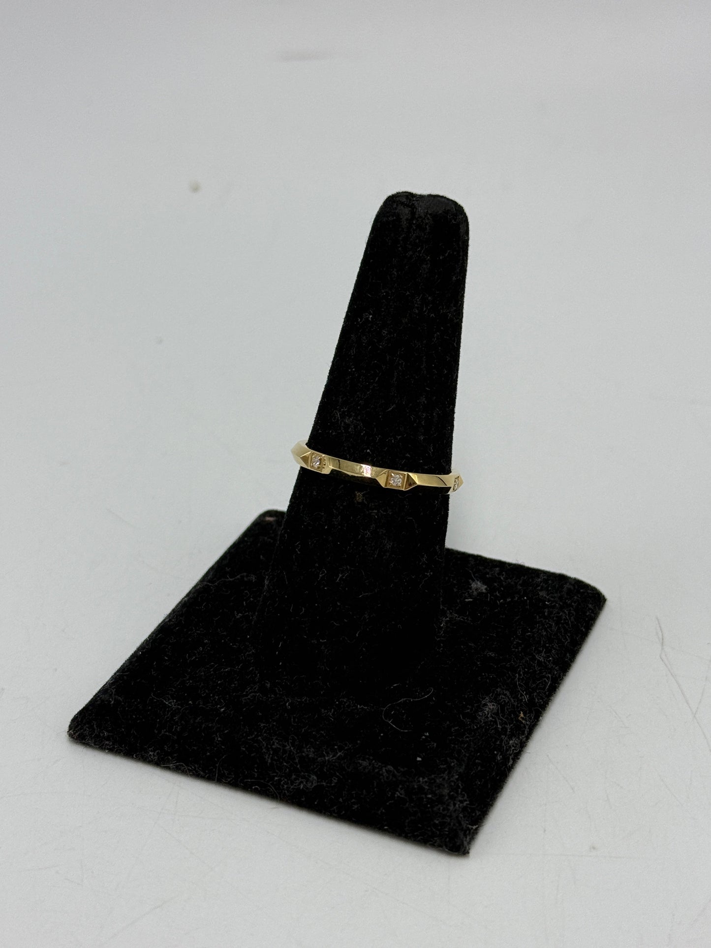 Tiffany & Company True Band Diamond Luxury Ring In 18k Gold , Size: 9.5