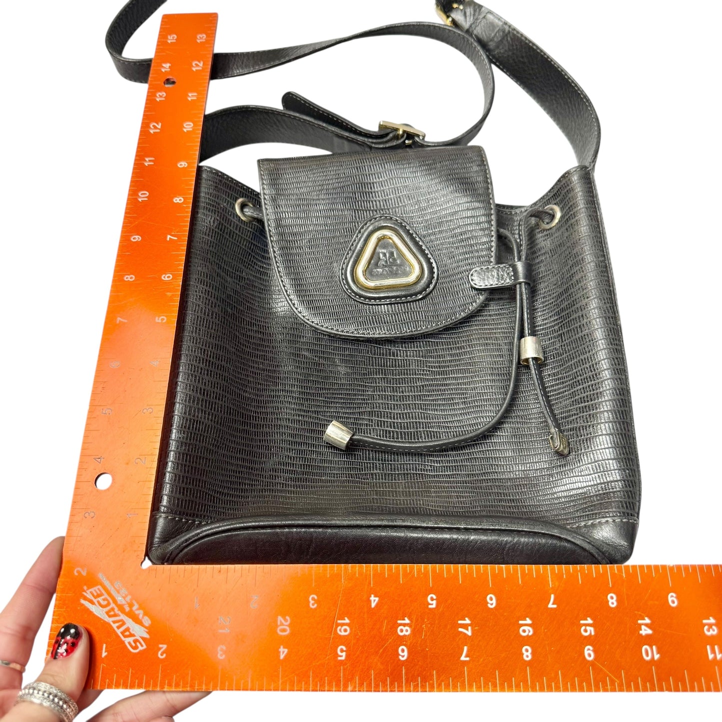Crossbody Leather By Courrages, Size: Medium