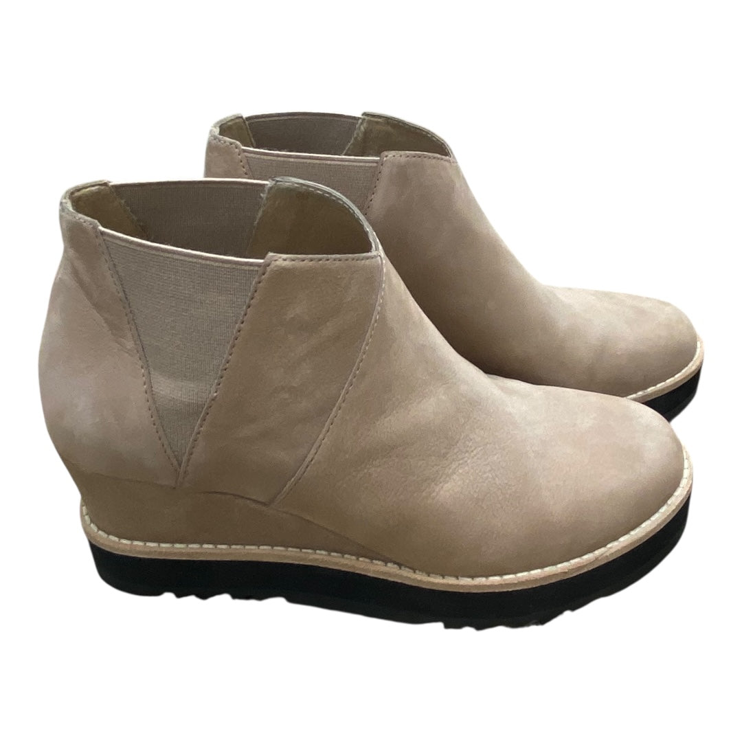 Boots Designer By Eileen Fisher In Beige, Size:7.5