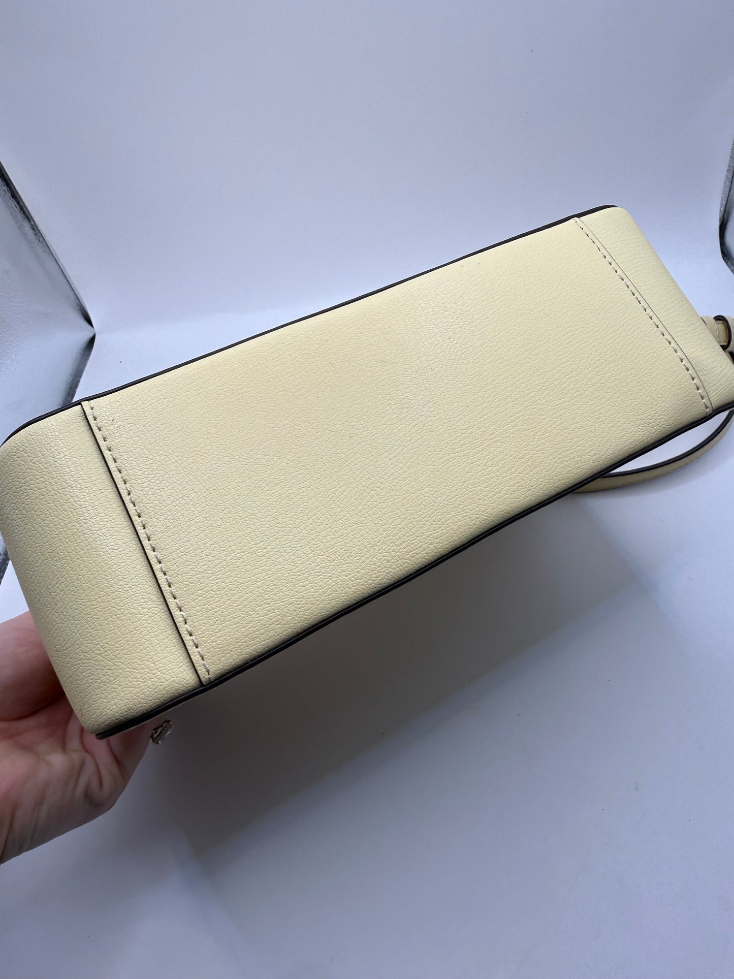 Crossbody Designer By Kate Spade, Size: Small