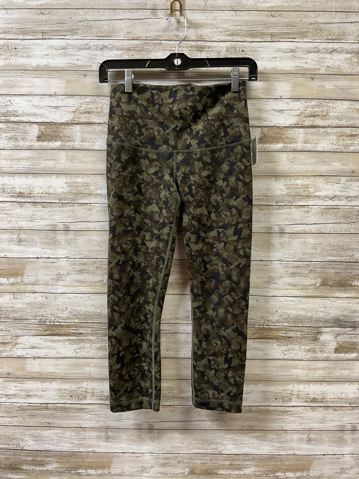 Athletic Capris By Lululemon In Green, Size:S