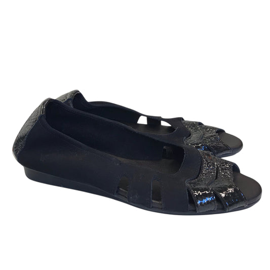 Shoes Flats By Arche In Black, Size:7