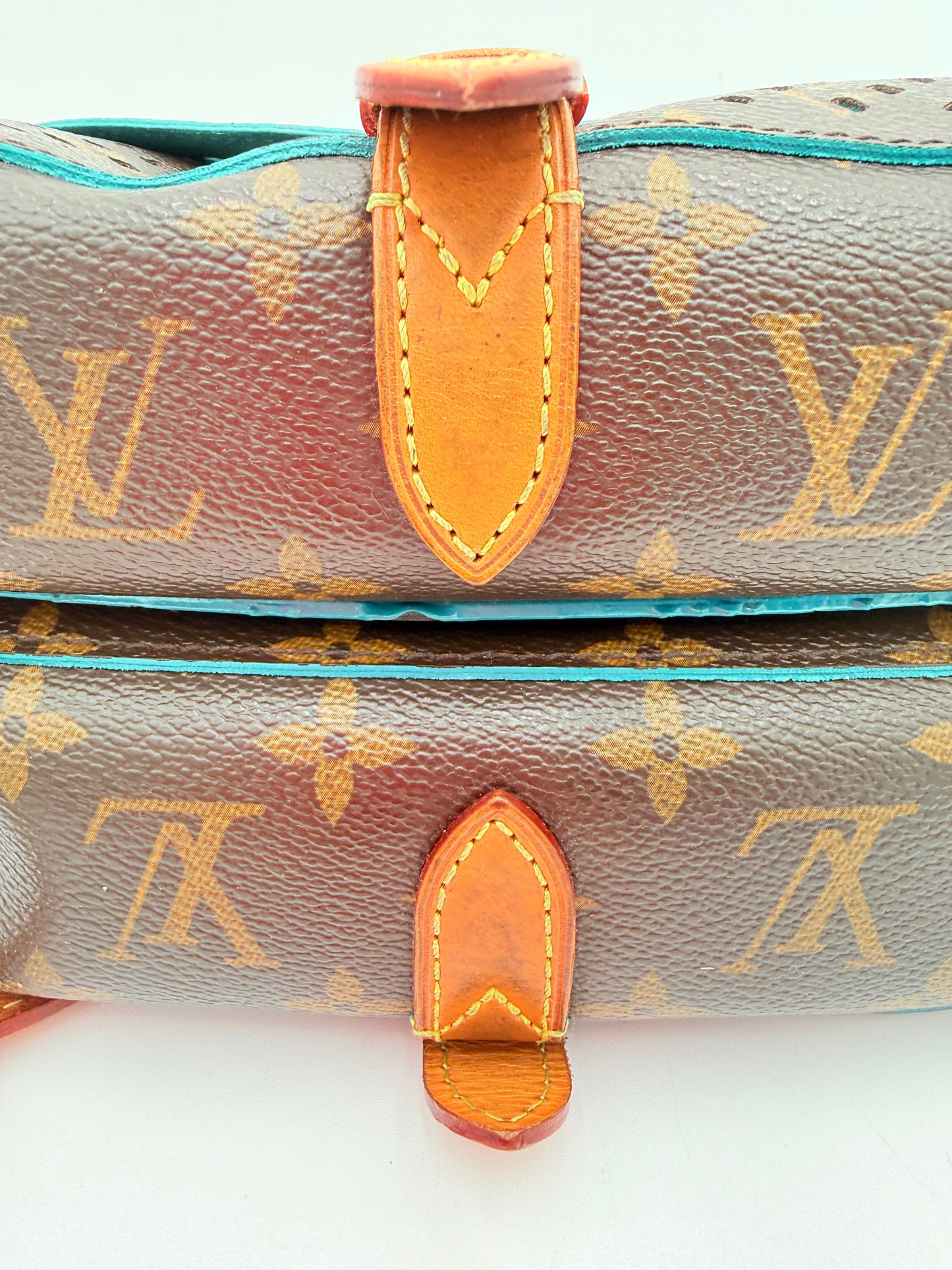 Crossbody Luxury Designer By Louis Vuitton In Blue & Brown, Size:Medium