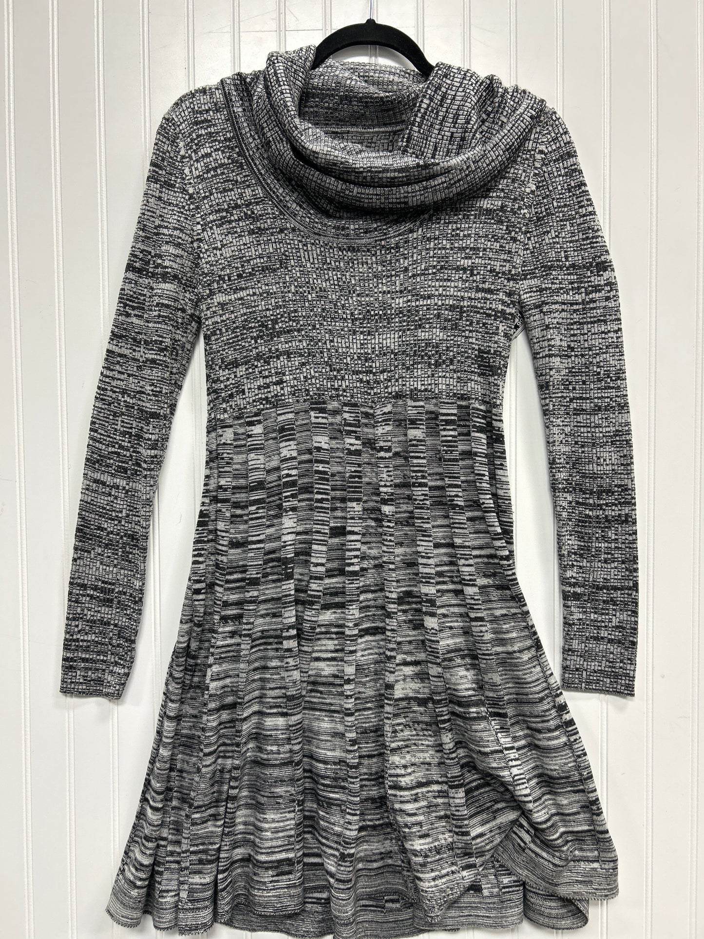 Dress Casual Midi By Calvin Klein In Black, Size:M