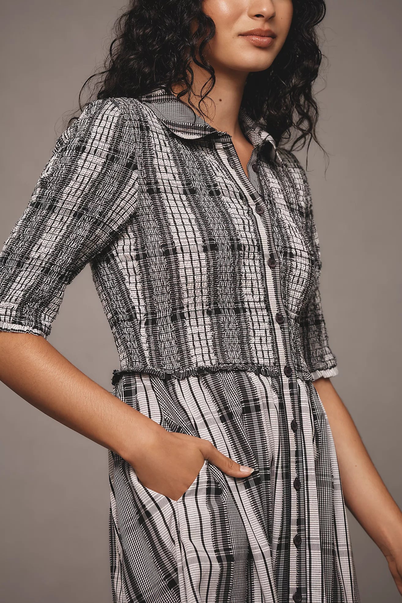Short-Sleeve Smocked Midi Shirt Dress Casual Maxi By Maeve In Black & White, Size: S