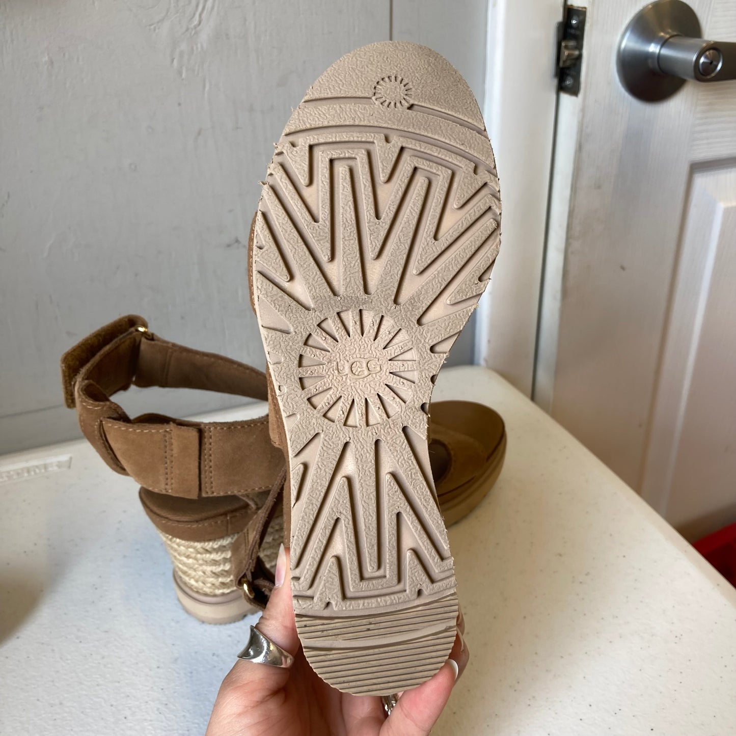 Sandals Designer By Ugg In Brown, Size:6