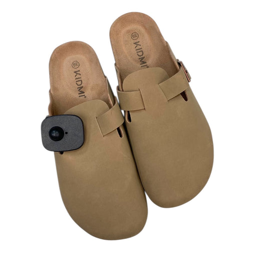 Shoes Flats By Cmc In Tan, Size:8.5