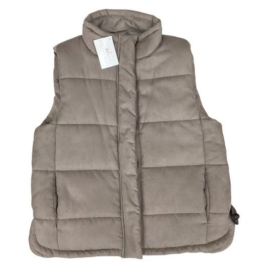 Vest Puffer & Quilted By   Clothes Mentor In Taupe, Size:M