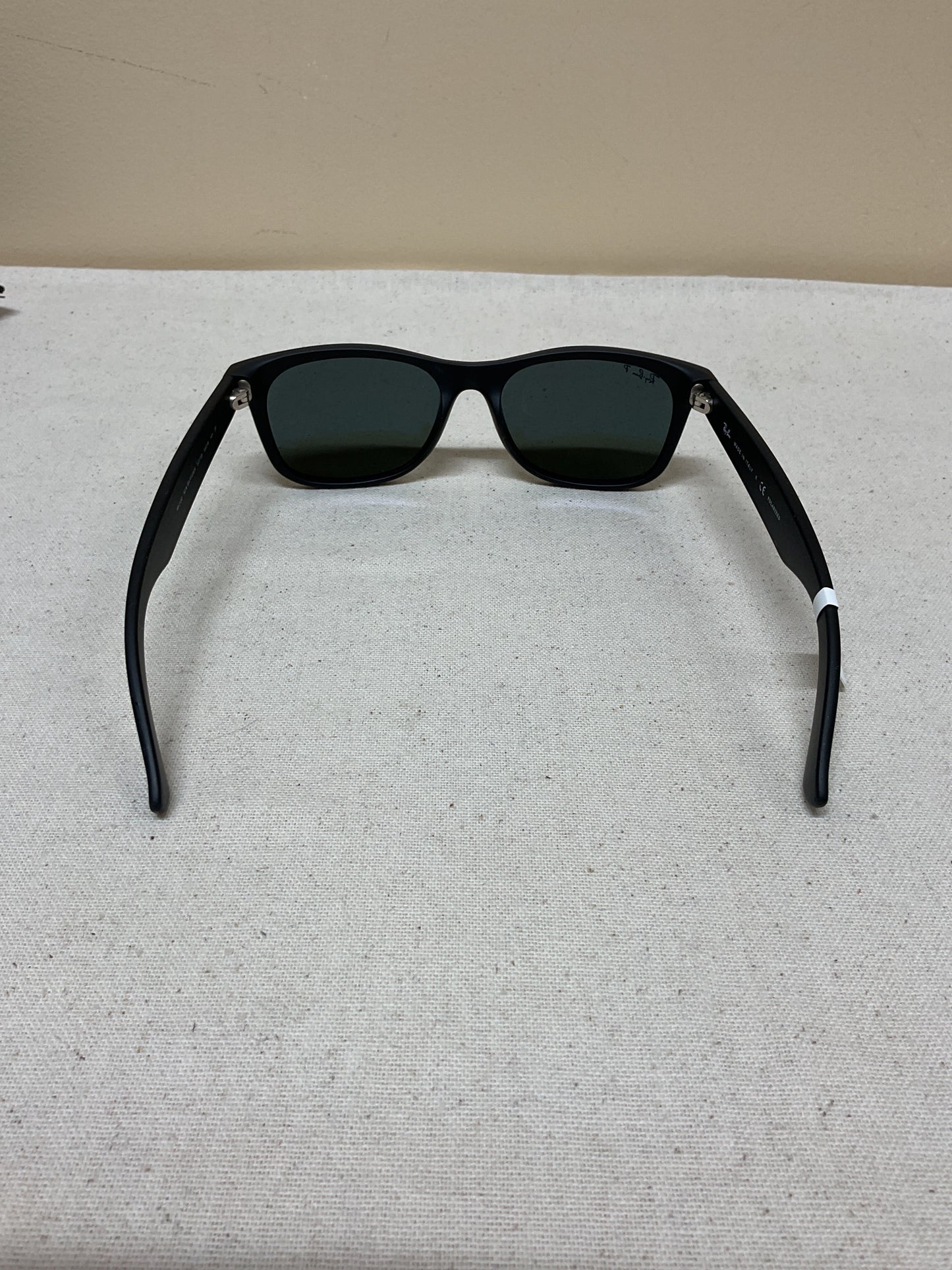 Sunglasses Designer By Ray Ban In Black