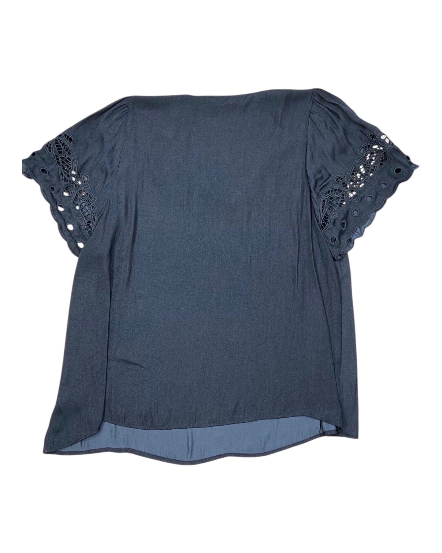 Top Sleeveless By Chelsea And Theodore In Navy, Size:1X