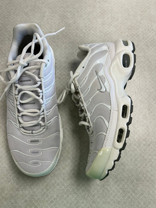 Shoes Athletic By Nike In White, Size:9.5