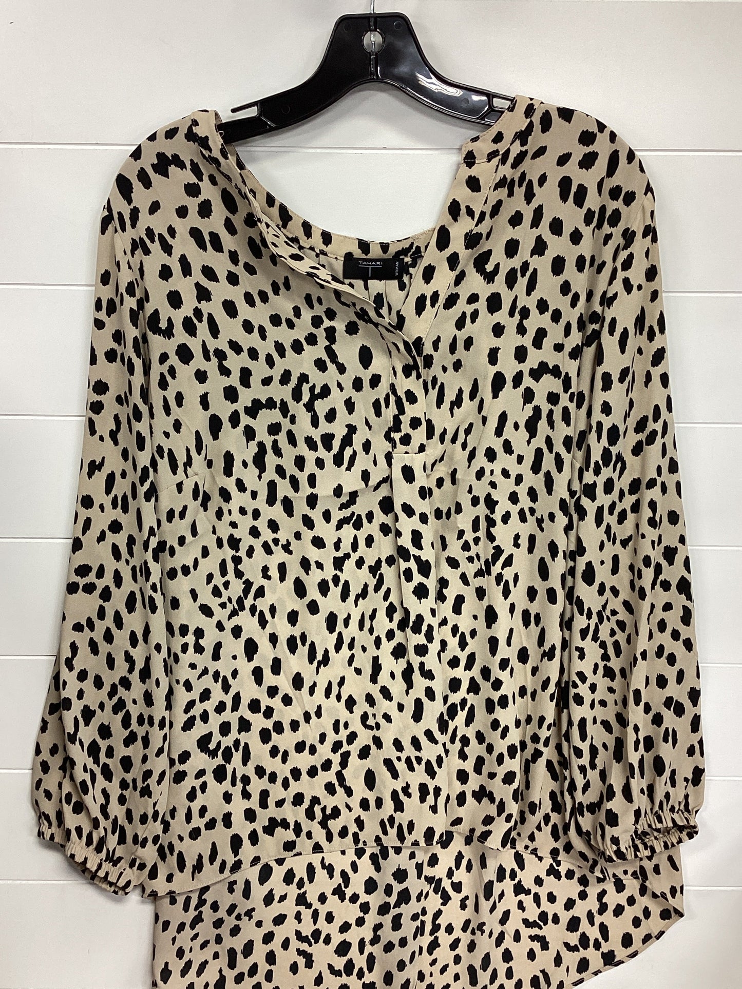 Top Ls By Tahari In Tan, Size:2X
