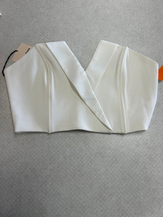 Top Sleeveless By Clothes Mentor In White, Size:L