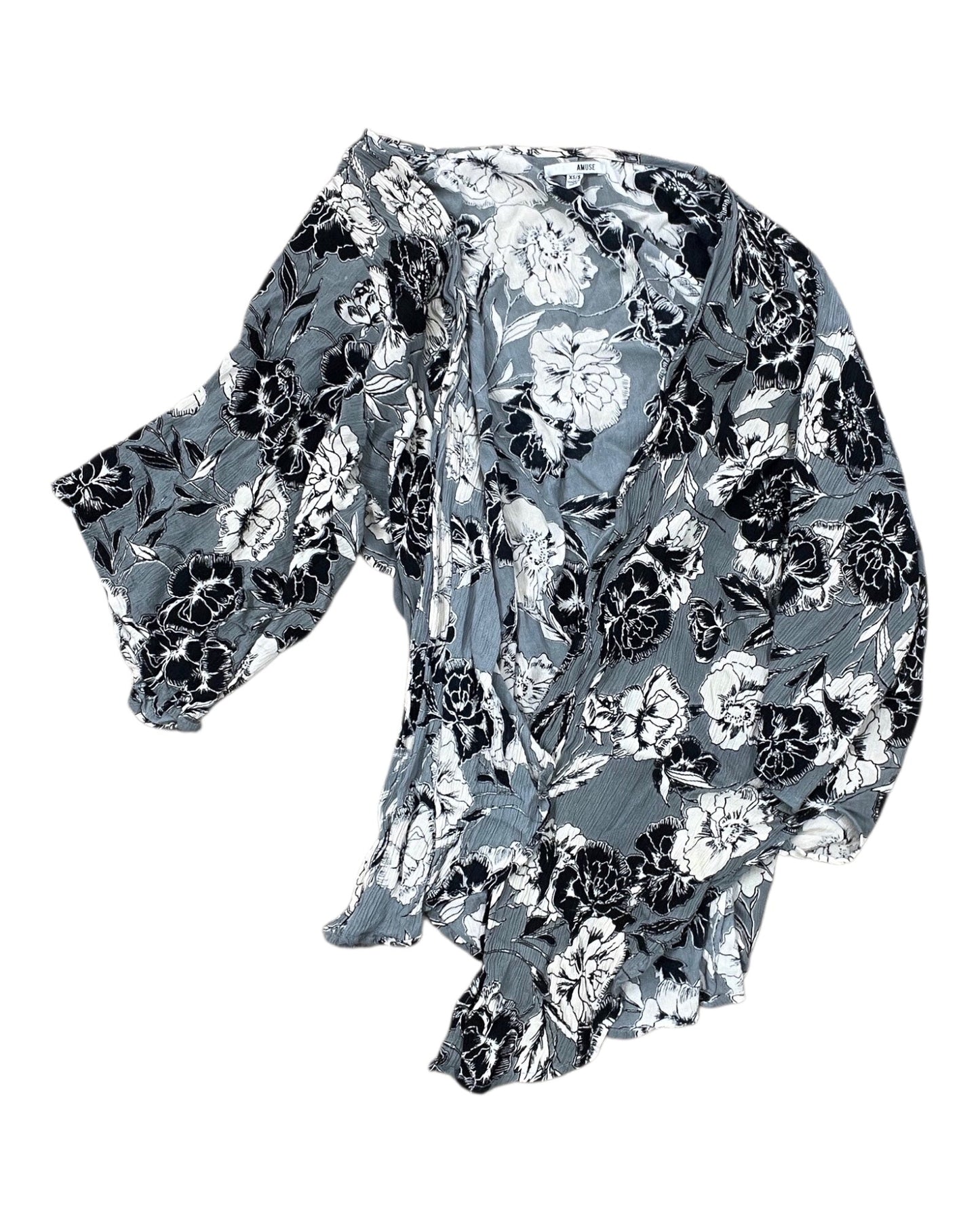Cardigan By Clothes Mentor In Black & Grey, Size:Xs