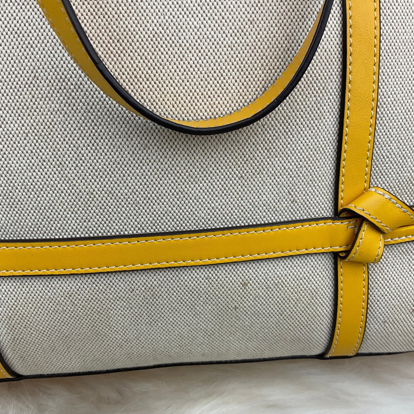 Handbag Designer By Tory Burch, Size: Large