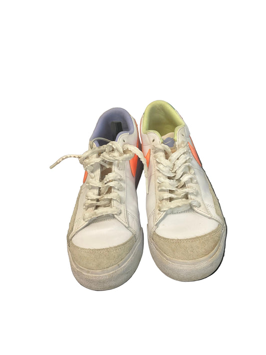 Shoes Athletic By Nike In Multi-colored, Size: 8