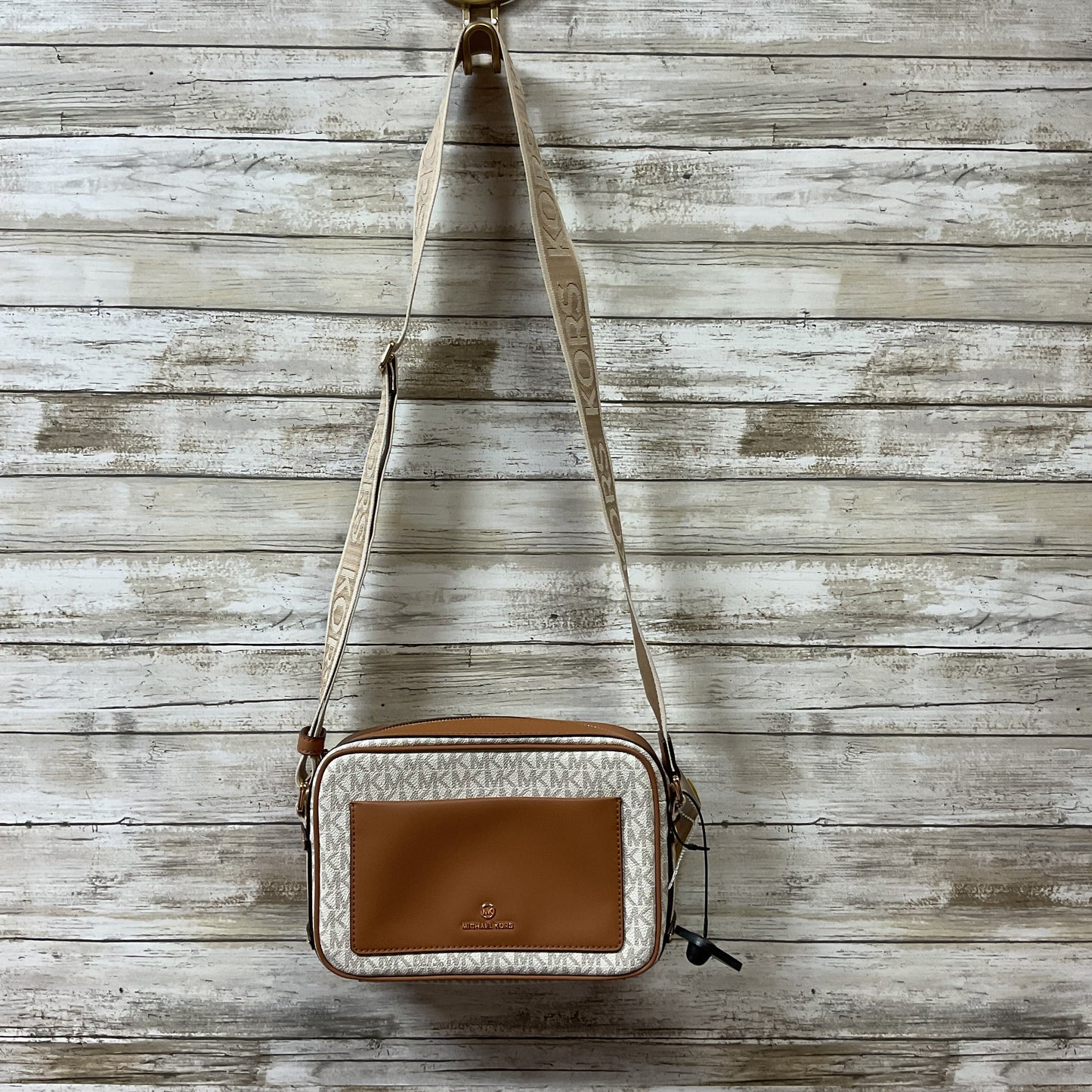 Crossbody Designer By Michael Kors In Tan & White, Size:Medium