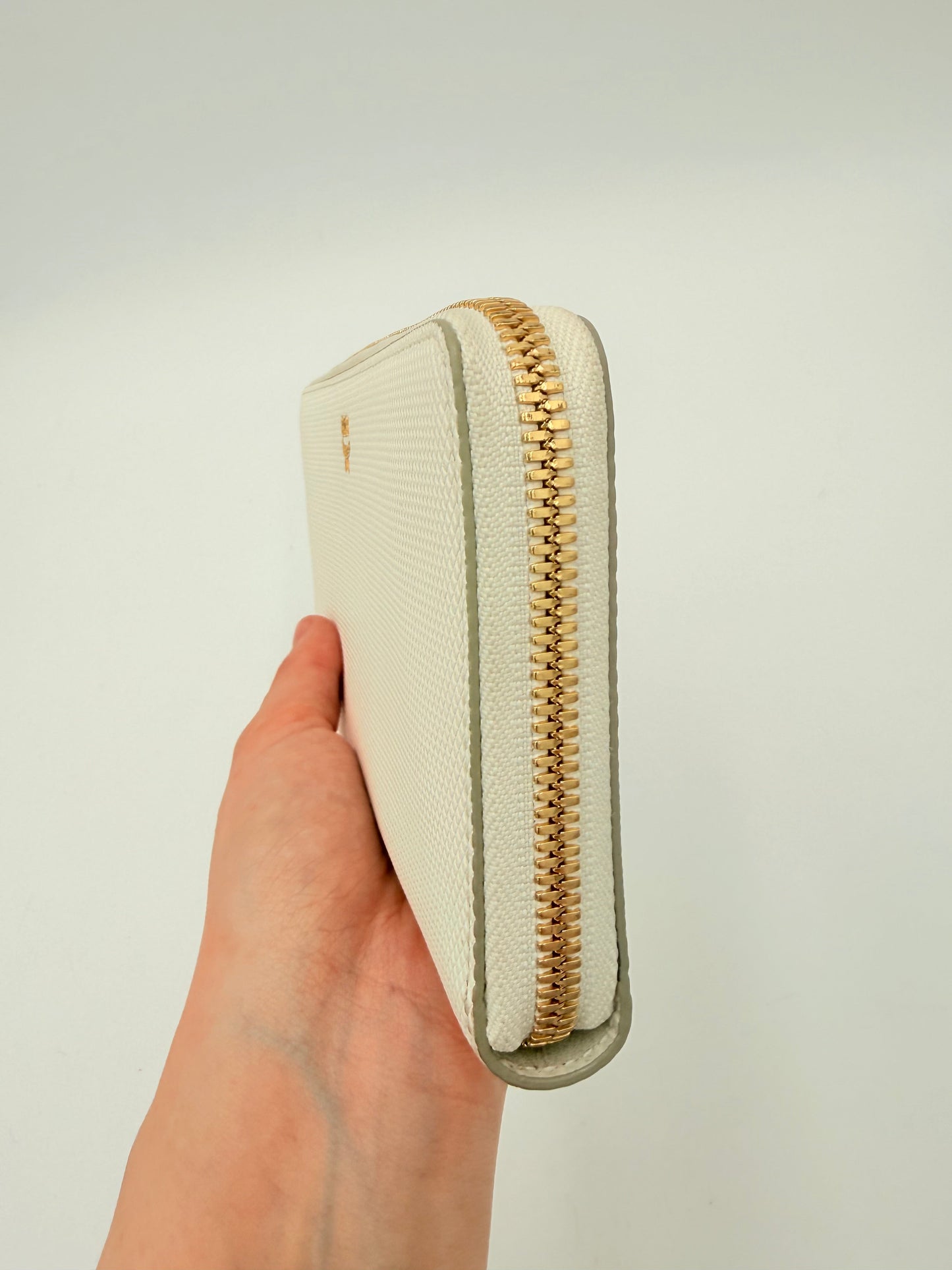 Wallet Luxury Designer By Mcm In White, Size:Large