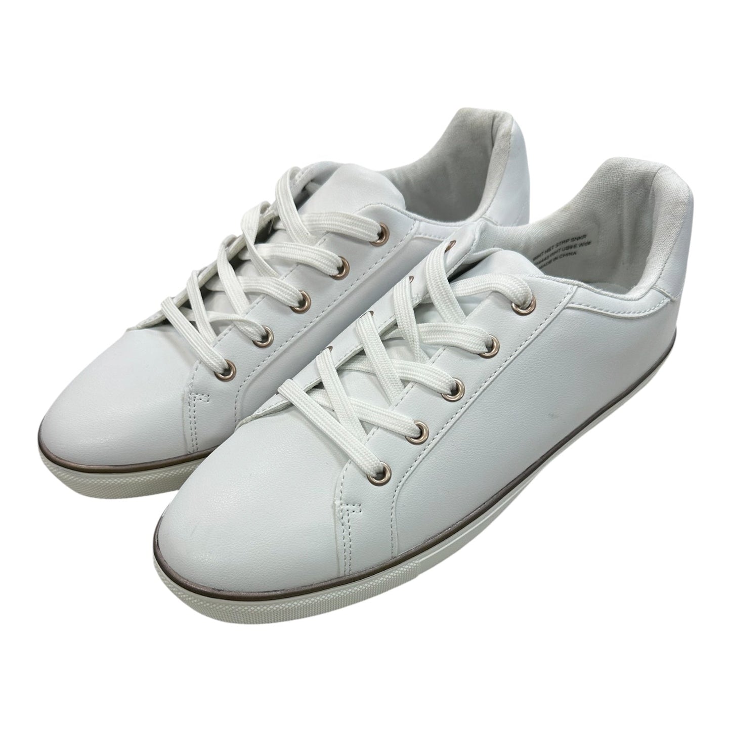 Shoes Sneakers By Clothes Mentor In White, Size:9
