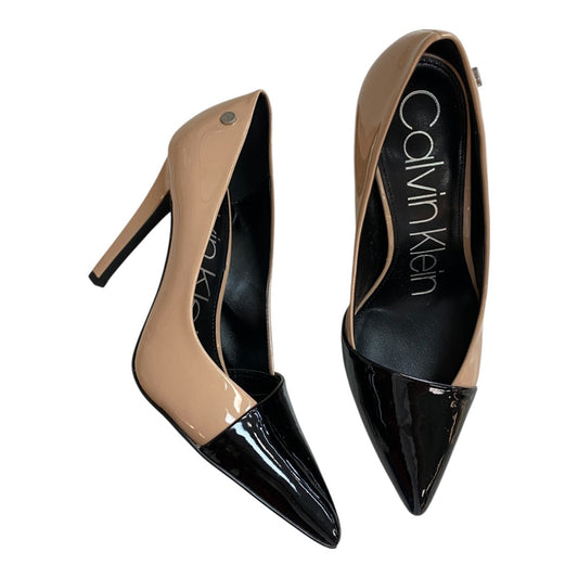 Shoes Heels Stiletto By Calvin Klein In Black & Cream, Size:6