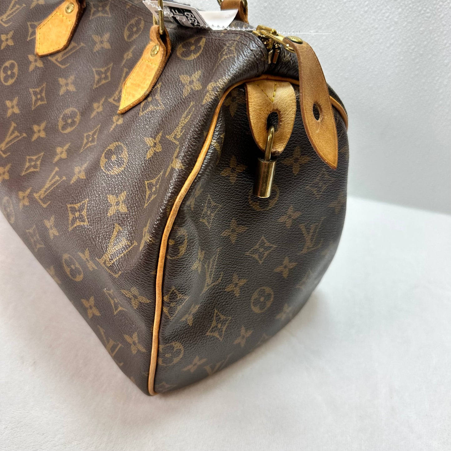 Speedy Handbag Luxury Designer By Louis Vuitton, Size: Medium