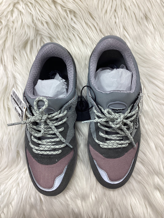 Shoes Athletic By Cmb In Grey & Purple, Size:5.5