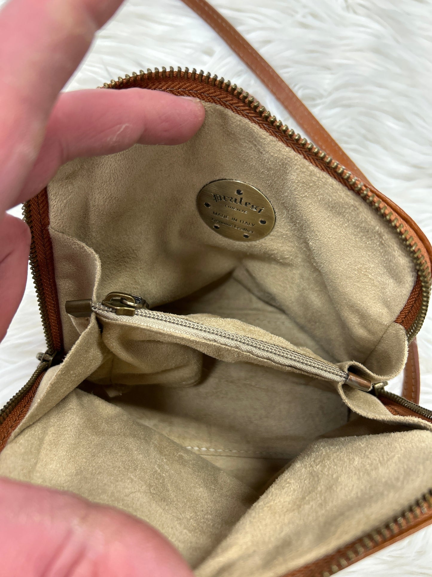 Crossbody Leather By Cmb In Brown, Size:Small