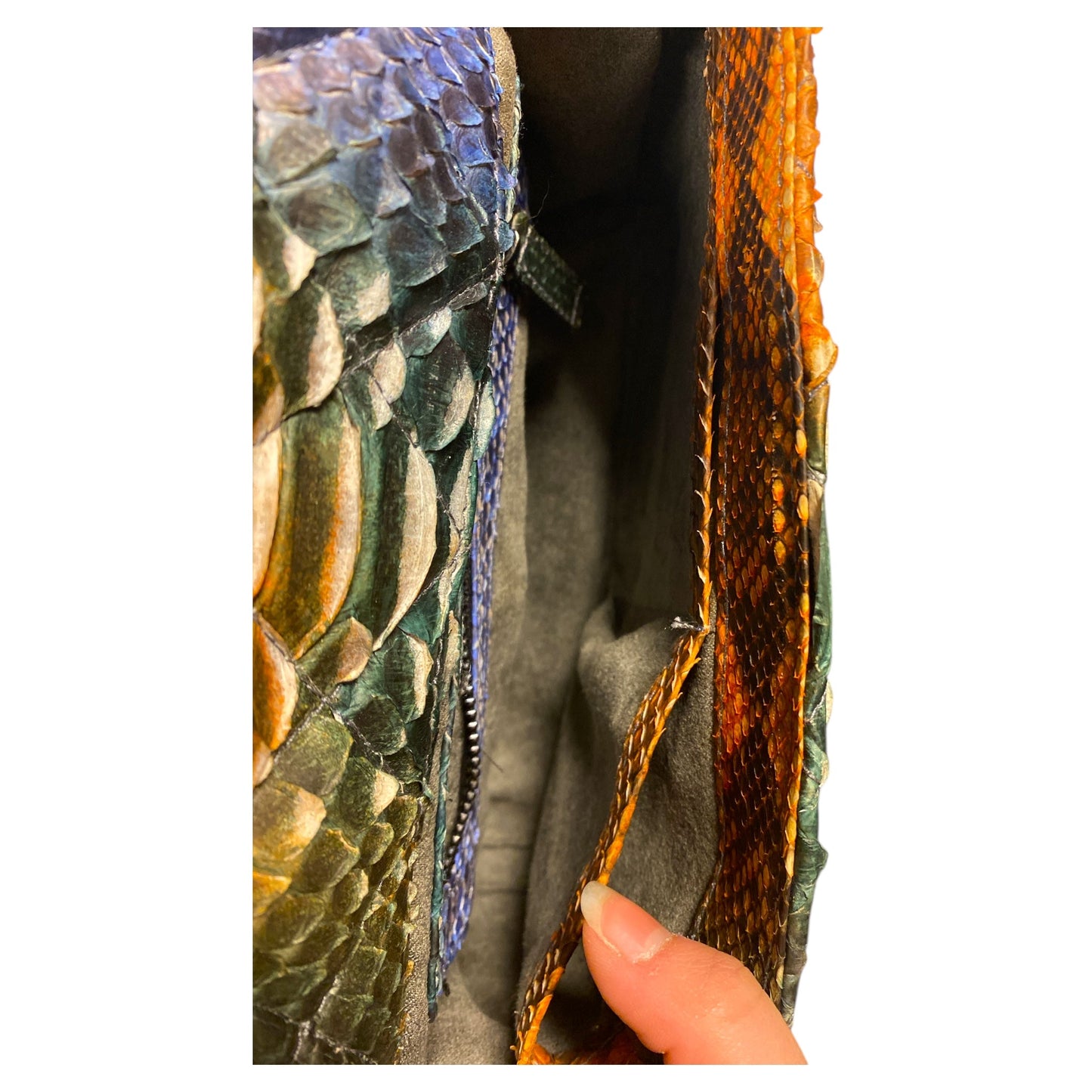 Handbag By Clothes Mentor In Multi, Size:Medium