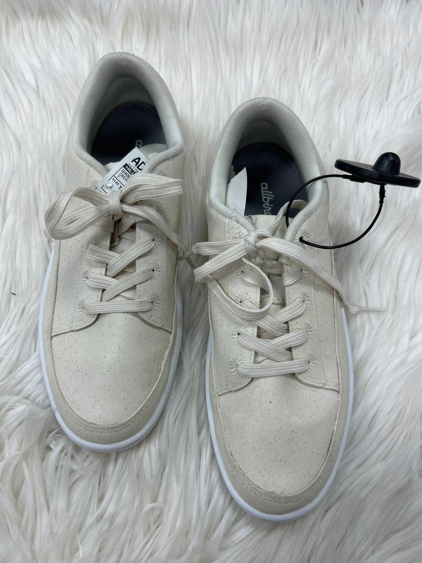 Shoes Sneakers By Allbirds In Cream, Size:7